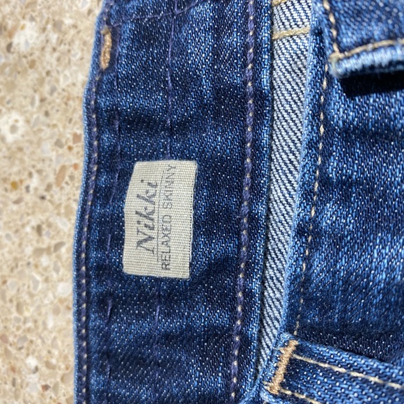 AG Nikki - Picture 5 of 13